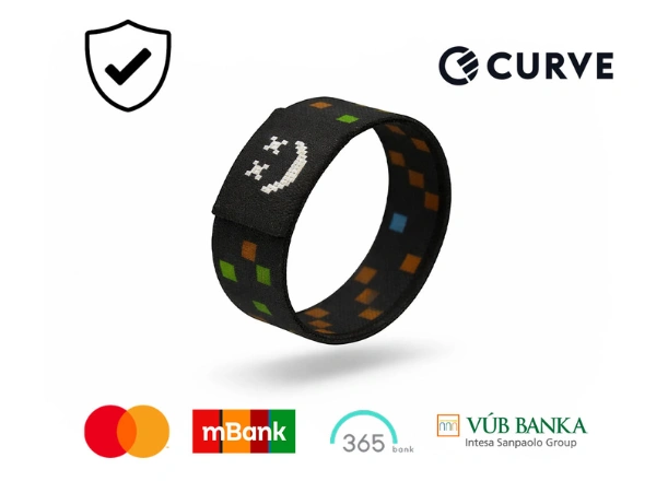 S náramkom CARNEO Pay a paltíte okamžite vďaka priamej kompatibilite s kartami Mastercard od VÚB, mBank a 365.bank.