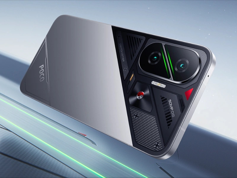 Výnimočný dizajn a krásna strieborná farba robia z POCO F7 Silver výnimočne krásne zariadenie.