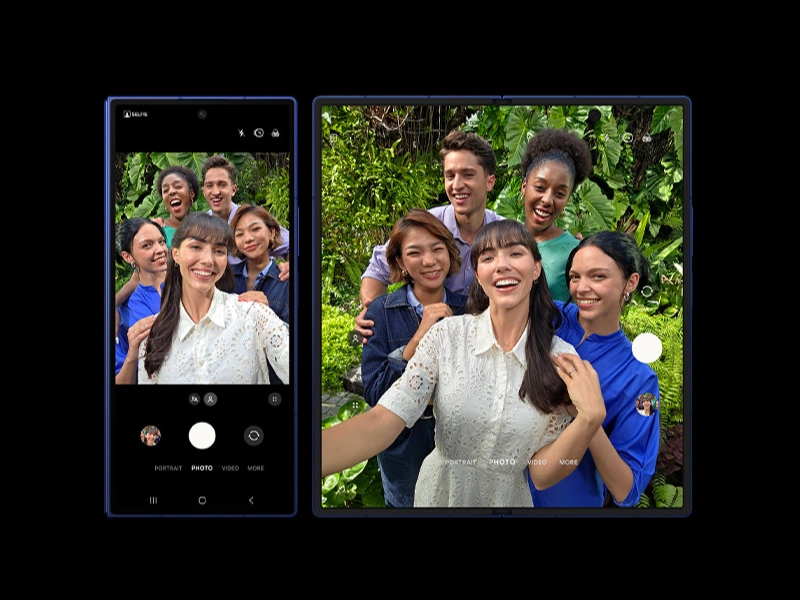group-seflie-Galaxy-z-fold-7-5G_1752141792