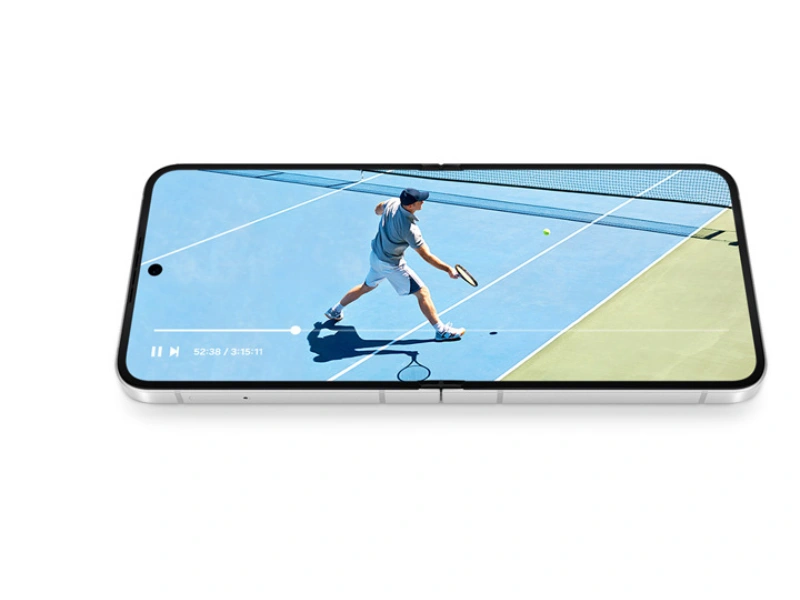 viewing-Galaxy-Z-Flip-7-FE-5G_1752146723