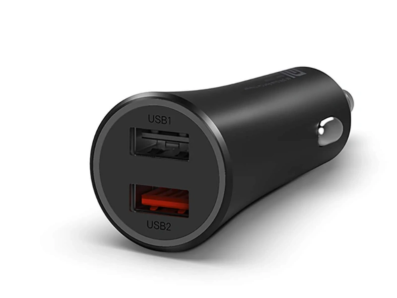 Autonabíjačka Mi 37W Dual-Port disponuje dvoma USB-A portmi.