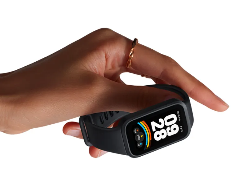 Pr&eacute;miov&yacute; nadčasov&yacute; dizajn n&aacute;ramku Xiaomi Smart Band 9 Active v kombin&aacute;ci&iacute; s použ&iacute;t&yacute;mi materi&aacute;lmi a elegantnou farbou je z&aacute;rukou, že na seba strhne pozornosť.