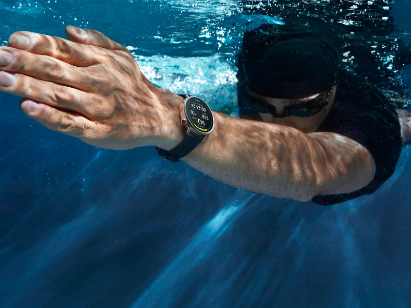 Xiaomi Watch S4 41mm merajú tep aj počas plávania v reálnom čase.
