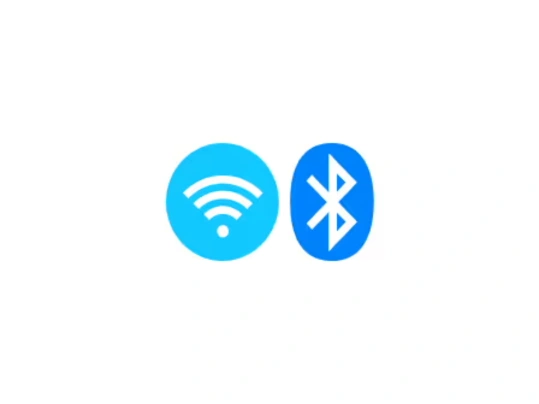 Wi-Fi a Bluetooth v&aacute;m umožnia jednoduch&eacute; zdieľan&iacute; vide&iacute; z kamery Nextbase Piqo.