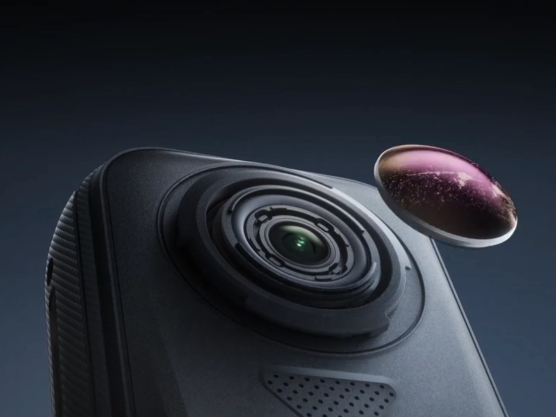 Insta_X4_Air_swap_lens