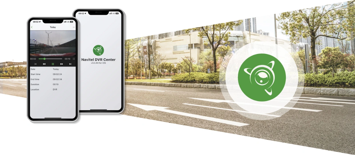 Autokamera NAVITEL R990 GPS disponuje Wi-Fi ant&eacute;nou.