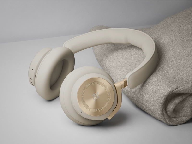 Beoplay_HX_Gold_Tone prémiový dizajn