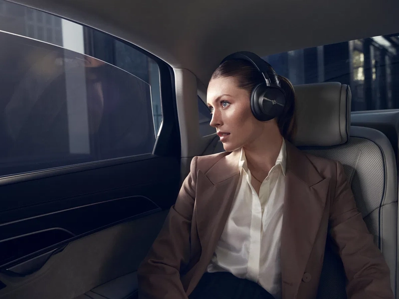 Beoplay_H95_black_sluchadla