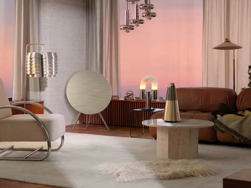Beosound_2_gold_repro