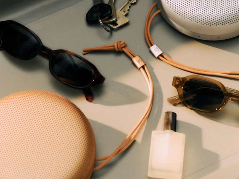 Beosound_A1_3rd_Gen_lifestyle