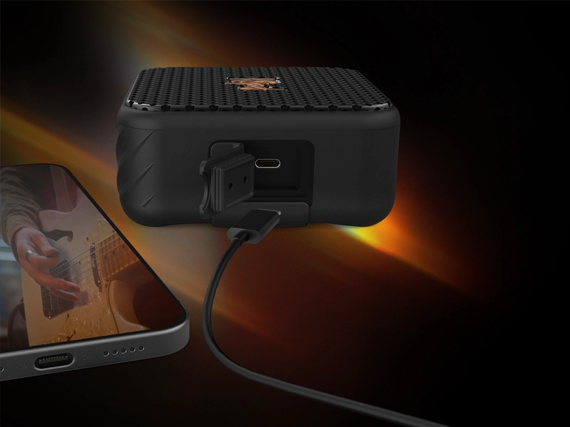 Klipsch_Austin_nabijanie