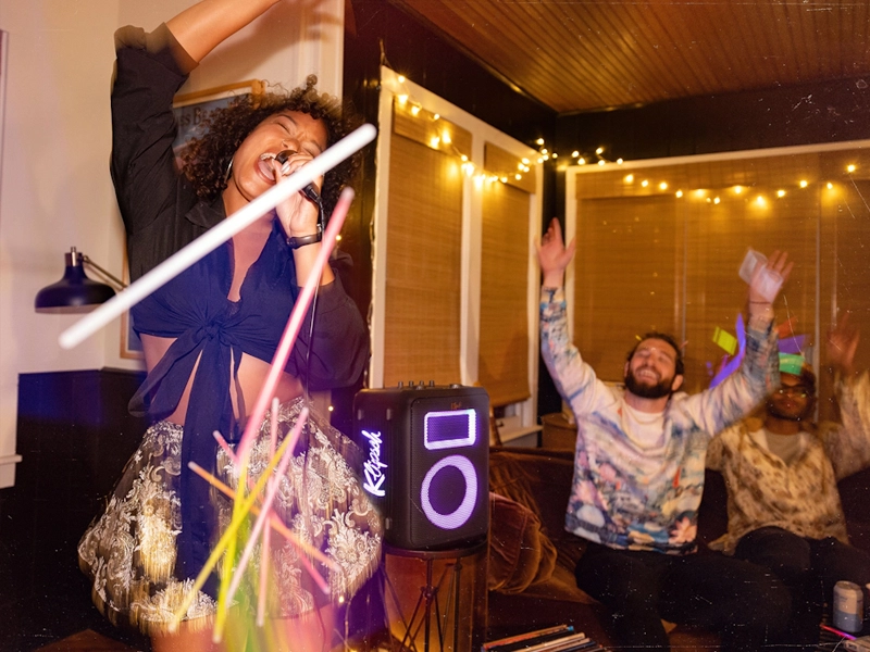 Klipsch_NewYork_karaoke
