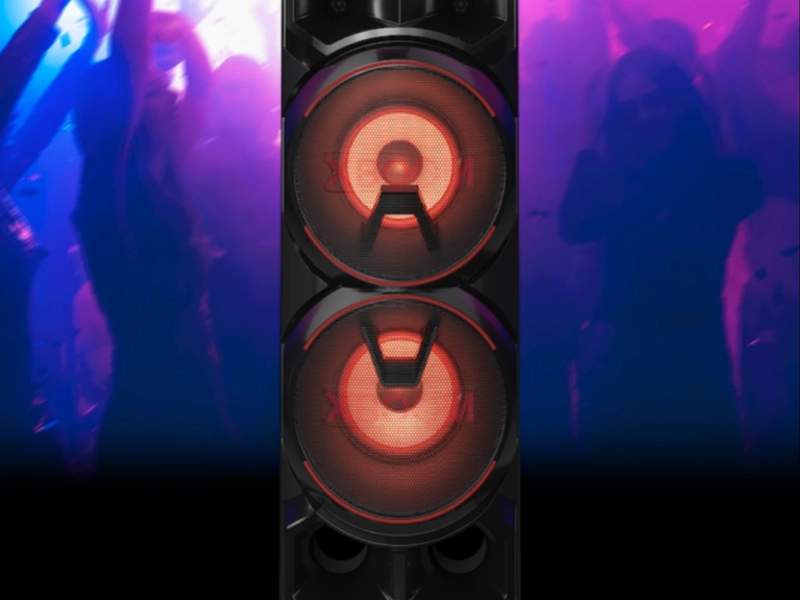 LG_RNC9_XBOOM osvetlenie