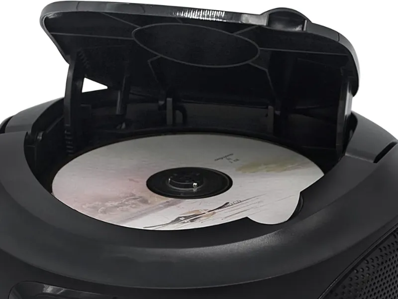 Rádio Roadstar CDR-375D+/BK s CD prehrávačom vám umožní vychutnať si svoju kolekciu CD bez prekážok.
