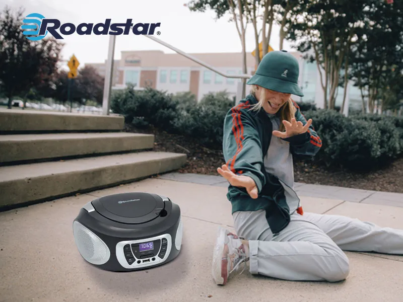 FM Tuner Roadstar CDR-365U/SL vám prinesie kopu muziky.