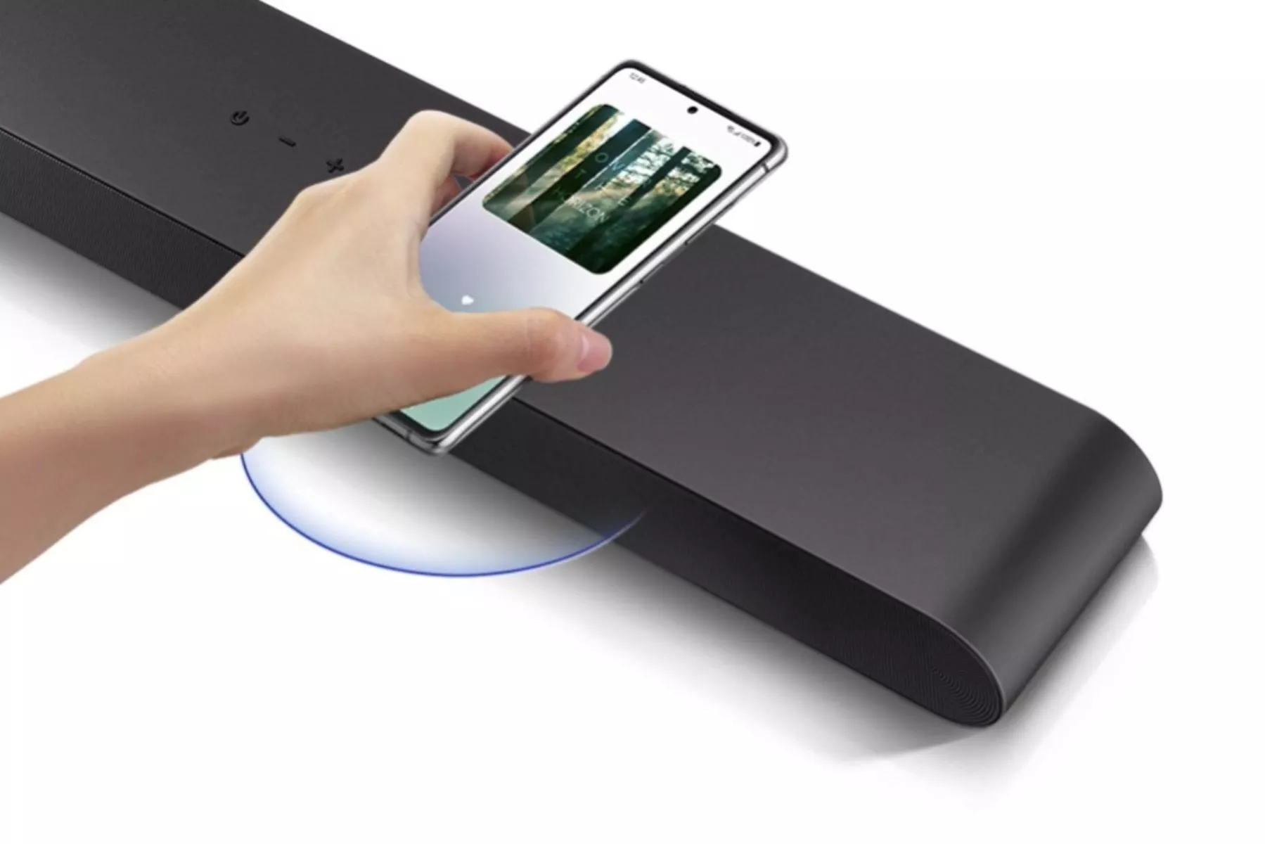 10-SoundBar-Samsung-HWS50B_Prehrávajte jednoduchým klepnutím
