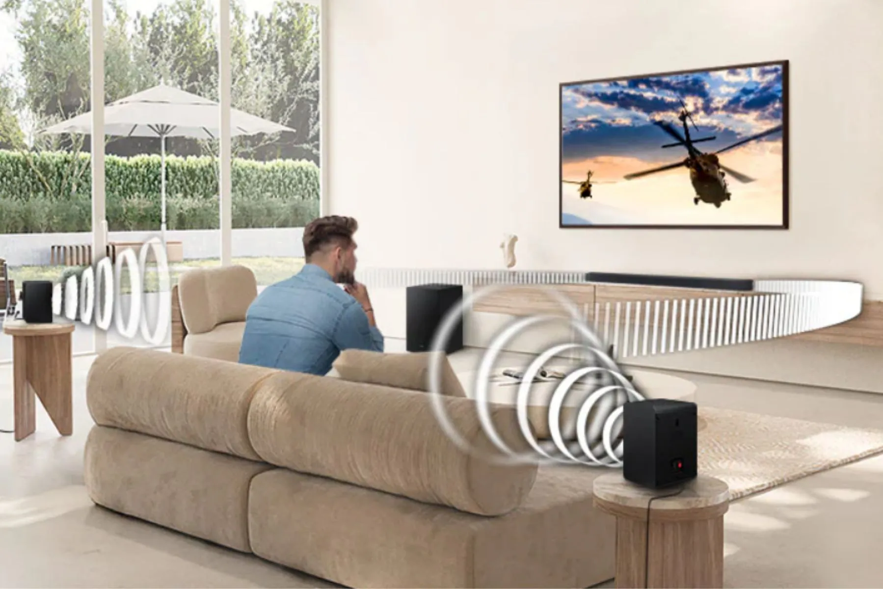 Širší priestorový zvuk s viacerými funkciami