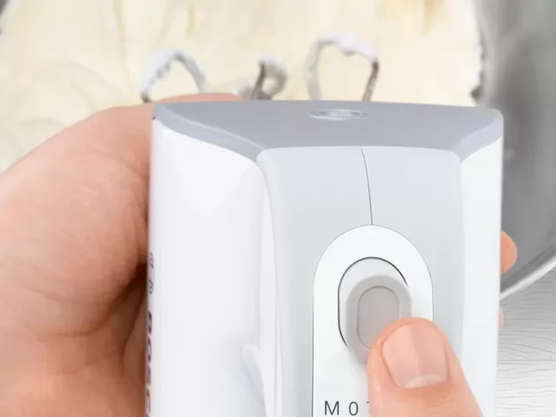 Bosch_MFQ4030_uvolnenie