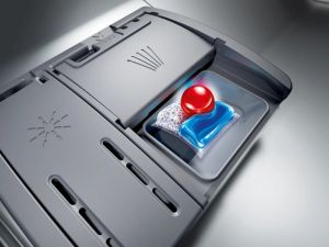 Bosch SMV4EVX00E postráži vašu domácu zásobu čistiacich tabliet