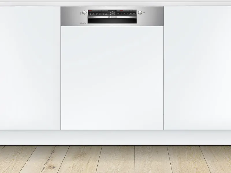 Umývačka riadu Silence Plus 44 dB pracuje v mimoriadne tichom režime, vďaka čomu vás Bosch SMI4EVS08E nebude nijako rušiť.