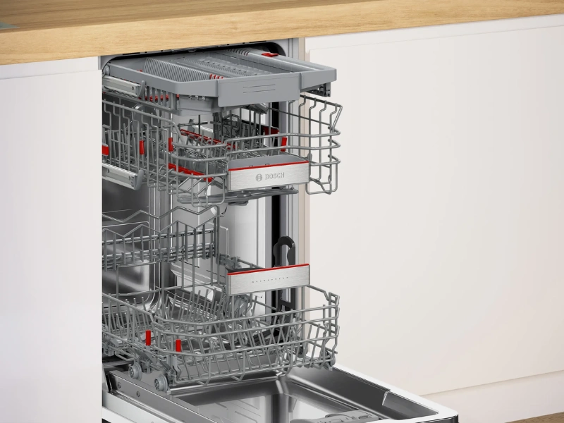 Ko&scaron;e VarioFlex Pro m&ocirc;žete v um&yacute;vačke Bosch SPI6EMS21E pos&uacute;vať podľa potreby.