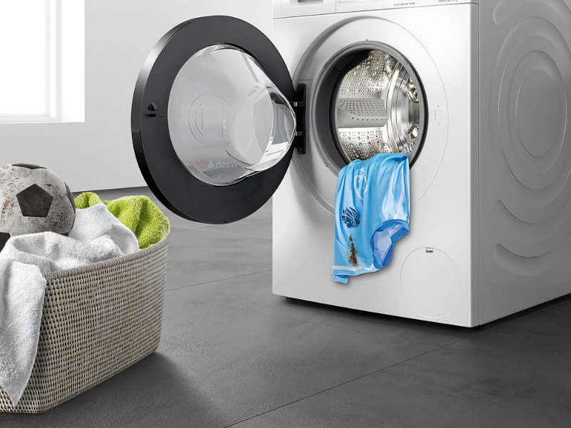 Systém Anti Stain Removal automaticky upravuje teplotu, pohyb bubna a dobu plákania, vďaka čomu si práčka práčky Bosch WGG256F0CS poradí so 4 najodolnejšími škvrnami, ako sú tie od masla alebo oleja, červeného vína, trávy a krvi.