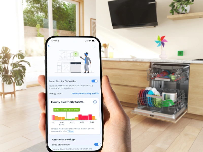 Aplikácia Home Connect v umývačke Bosch SMI4HCB07E umožňuje ovládanie na diaľku.