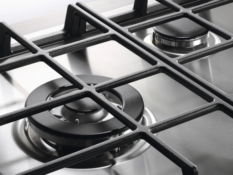 Plynová varná doska Electrolux EGH6343ROR disponuje liatinovými mriežkami.