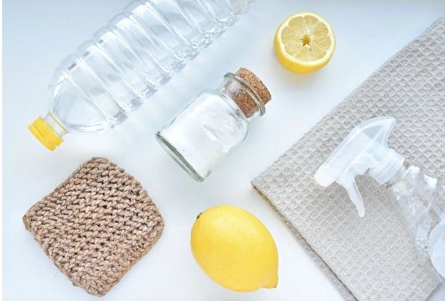 Chladnicka-s-mraznickou-Gorenje-NRK6202EW4-jednoduche-cistenie