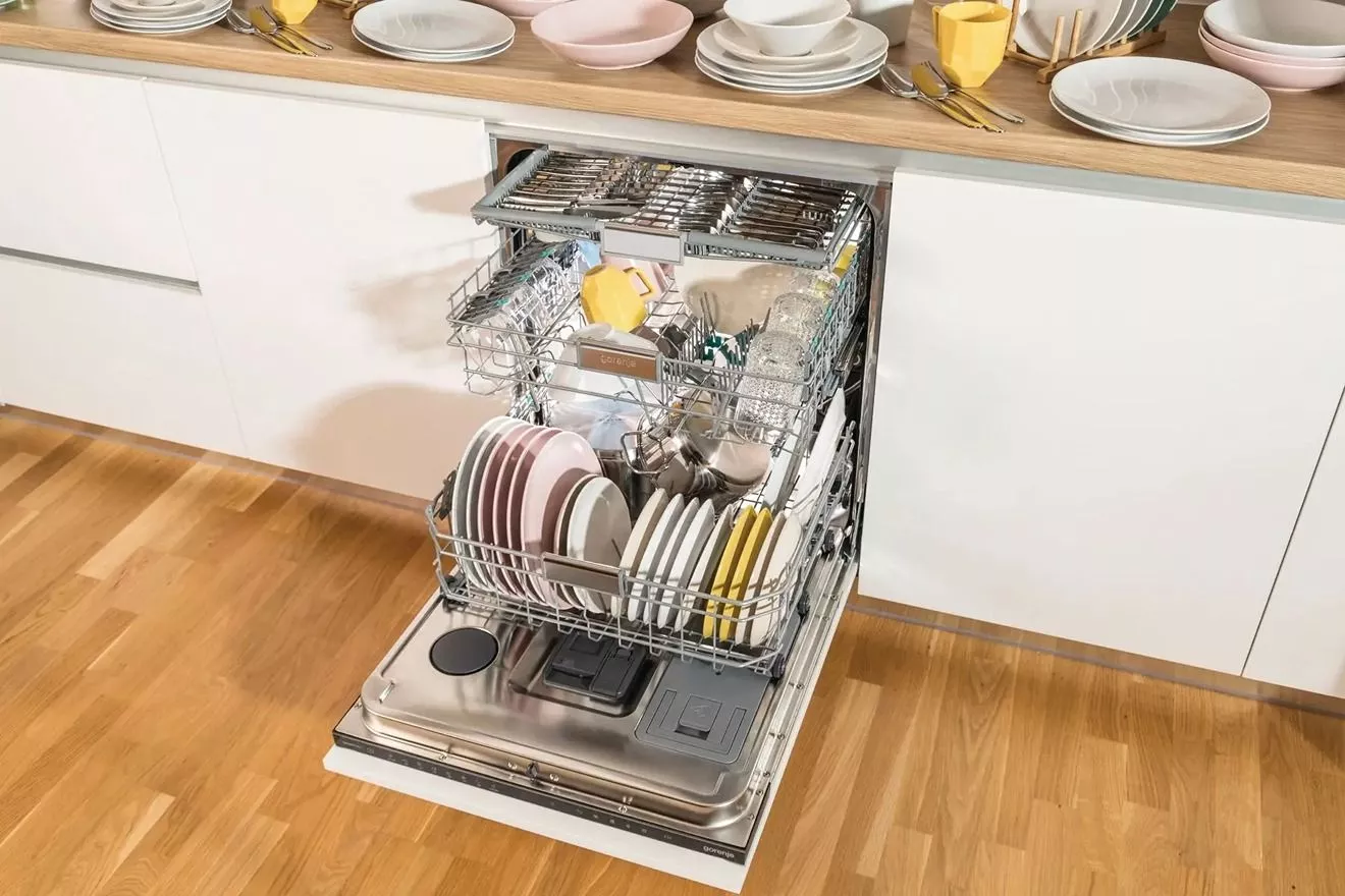 Umývačka roadi Gorenje s funkciou automatického programu pre detekciu nečitoty riadu
