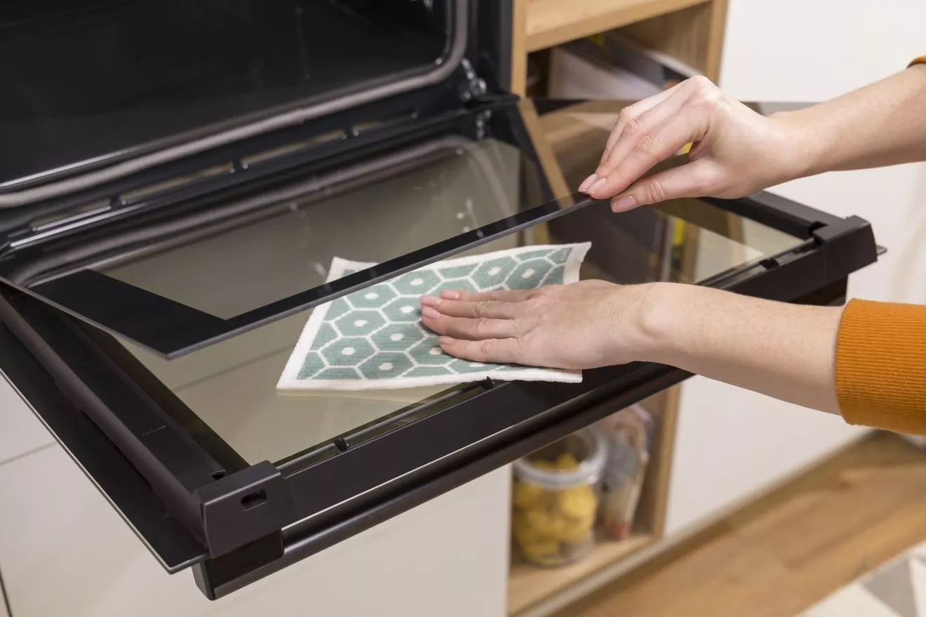 Elektrická rúra Gorenje sa ľahko čistí