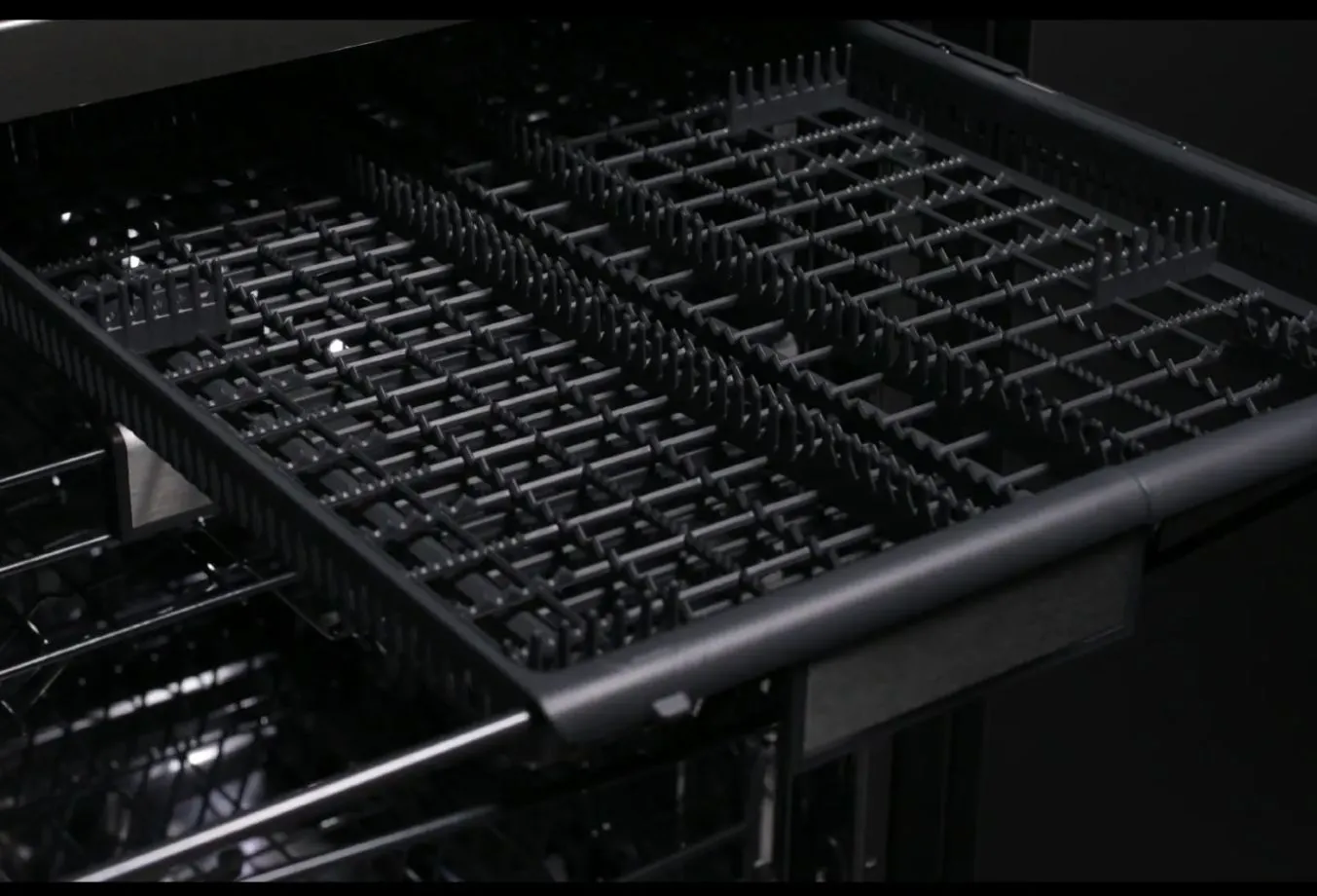 Flexibilný tretí kôš