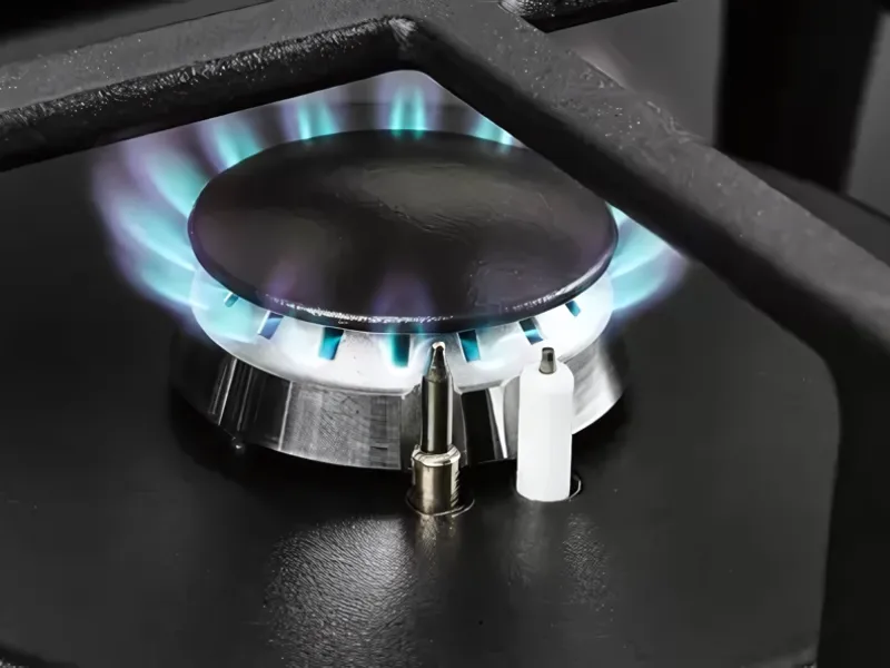 Mimoriadne bezpečn&eacute; varenie na plyne s poistkou Stop Gas v Mora VDP 645 GB7.