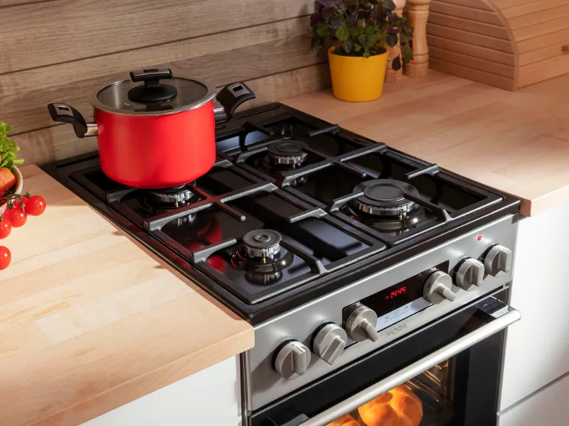 Na sporáku Mora K 5255 AS nájdete priestor aj pre veľké hrnce