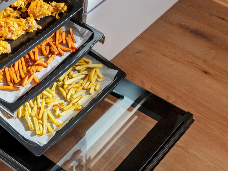 Teplovzdušné fritovanie v Mora Mora VTPS 545 BX vám umožní maškrtiť bez výčitiek