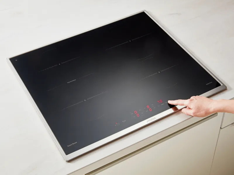 Vďaka funkcii Timer vám varná doska Mora VDIT 631 FF uľahčí prácu.