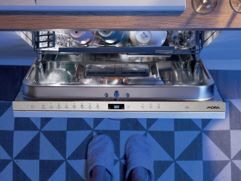 Vďaka tich&eacute;mu Nočn&eacute;mu programu m&ocirc;že um&yacute;vačka MORA IMB 6689 pracovať aj v noci, a to bez toho, aby v&aacute;s ru&scaron;ila zo sp&aacute;nku.