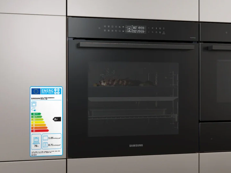 S režimom Eco convection a triedou A+ môžete piecť naplno a využívať celý priestor rúry Samsung NV7B4245VAK/U3 úplne bez obáv z vysokých účtov za elektrinu.