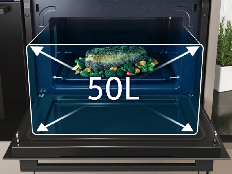 Mikrovlnná rúra Samsung NQ5B4513GBS/U3 ponúka ohromnú kapacitu 50 litrov.