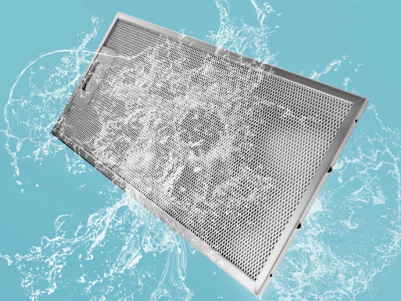 Hliníkový filter digestora Samsung NK36N9804VB/UR je možné umývať v umývačke riadu.