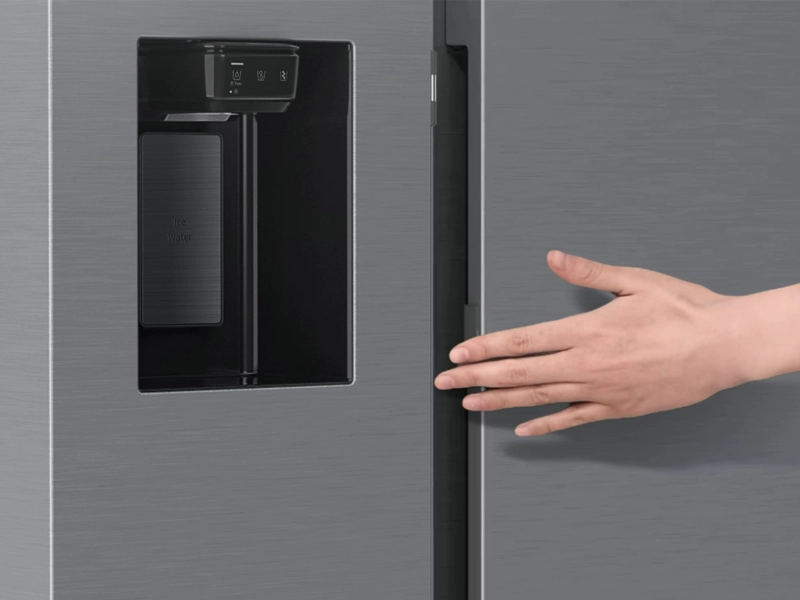 Samsung_RS80F64KEFEO automatické otváranie diverok