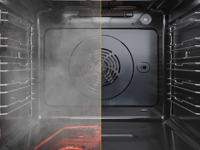 Syst&eacute;m samočistenia SmartClean pomocou pary podporuje jednoduch&uacute; a pohodln&uacute; &uacute;držbu r&uacute;ry Whirlpool OMSK58RU1SX.