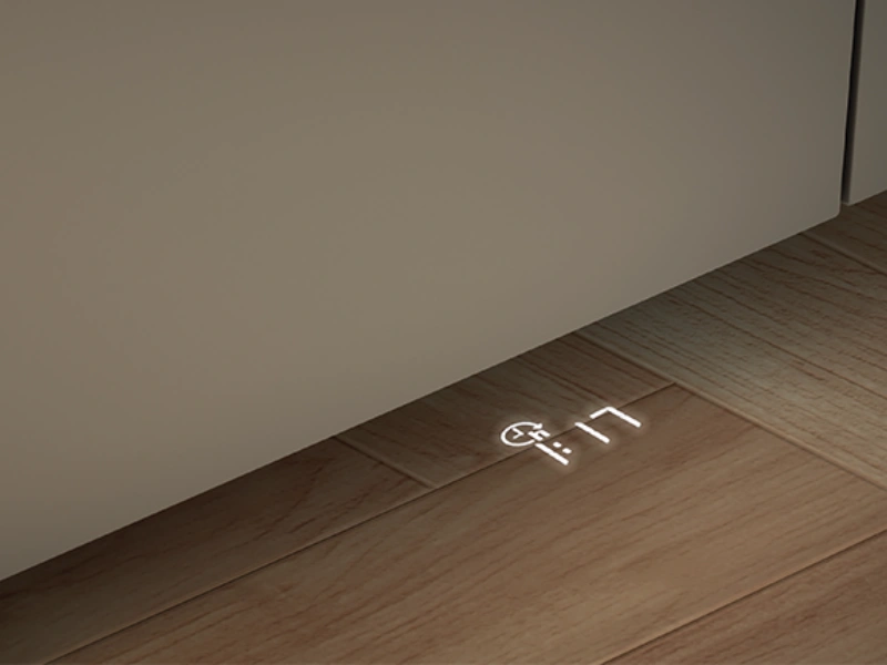 Funkcia premietania času zobrazuje zostávajúci čas umývacieho cyklu, vďaka čomu vás umývačka Whirlpool W7I HT58 T udrží v obraze.