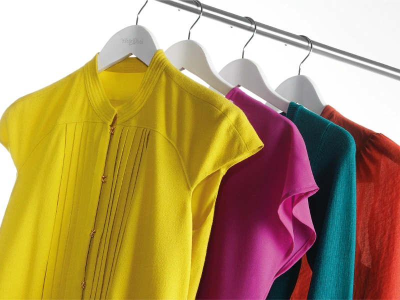 Práčka Whirlpool TDLRB 6261BS CS/N disponuje programom Colours 15°, ktorý šetrí energiu praním pri teplote 15 °C, a pritom zachováva dokonalú čistotu vašej bielizne.