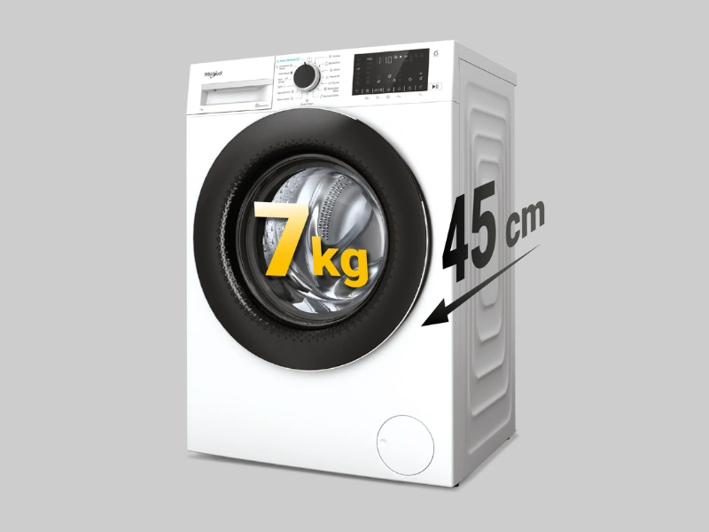 Pr&aacute;čka Whirlpool WRBSB 6249 S EU sa vďaka svojej iba 45 cm hĺbke zmest&iacute; aj do men&scaron;&iacute;ch k&uacute;peľn&iacute;.