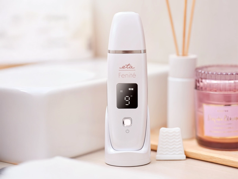 ETA_535390000_FENITÉ nabíjací stojan