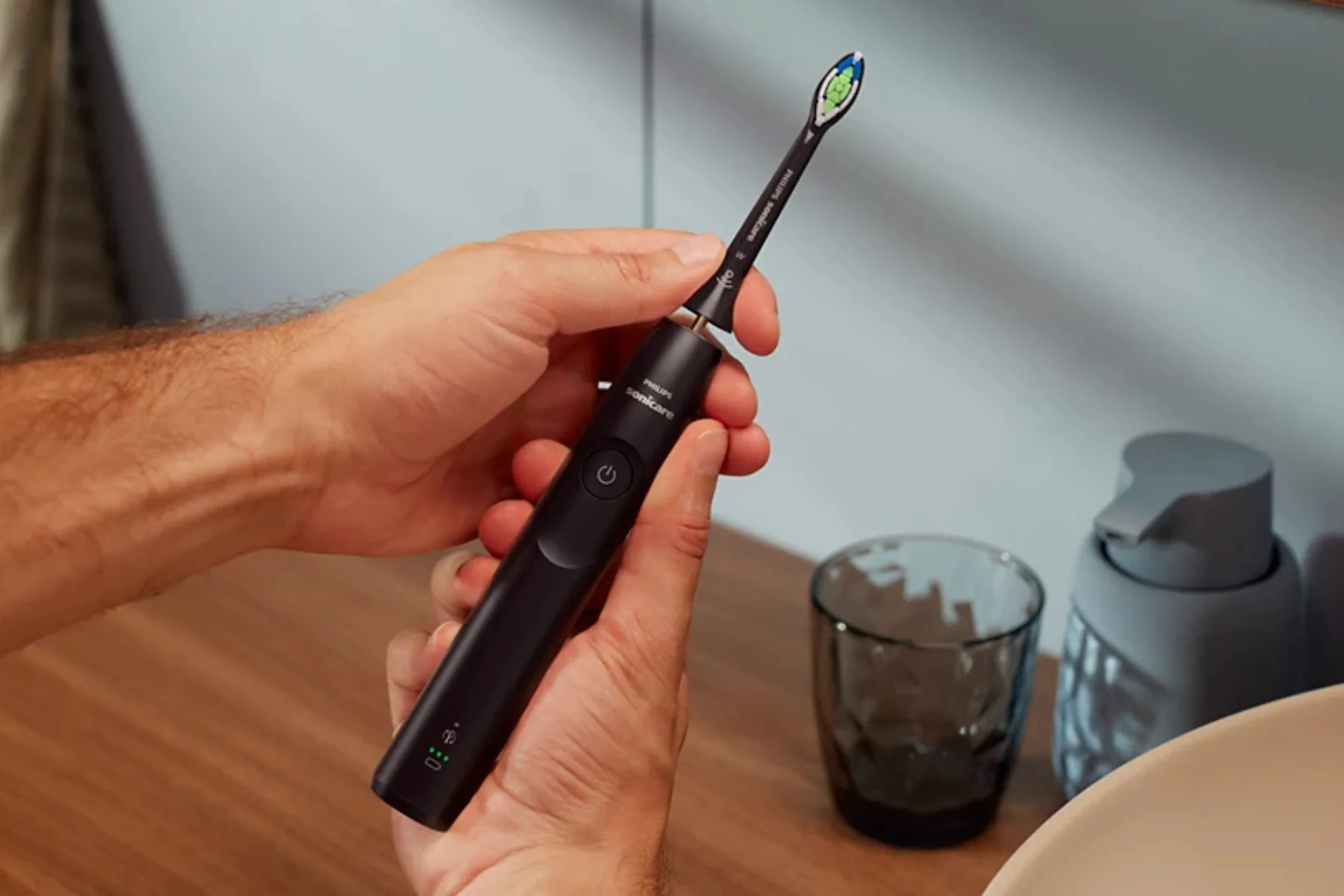 Sonická zubná kefka Philips HX7101/01 hlbkove cistenie