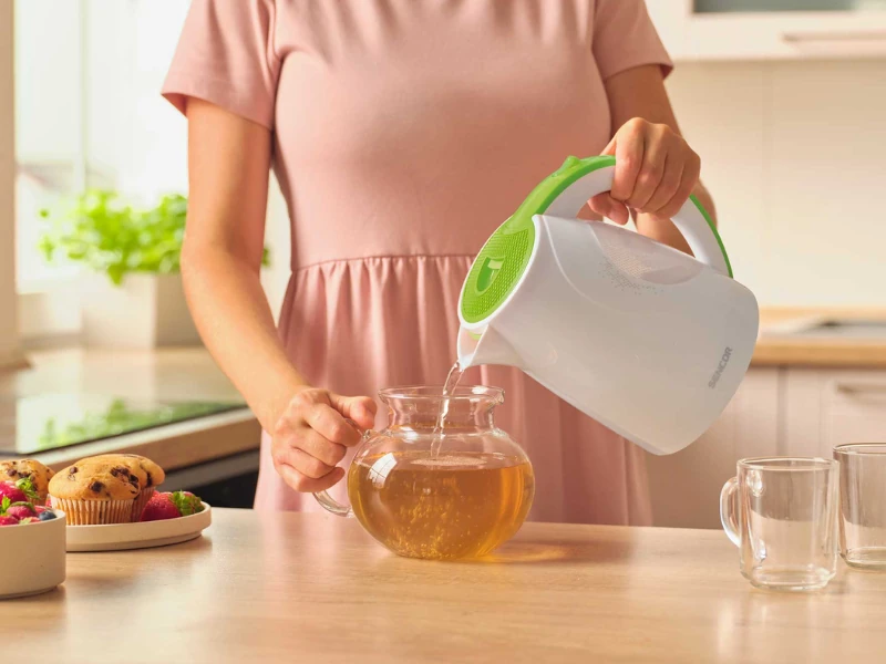 objem-1500-ml-rychlovarna-kanvica-Sencor_