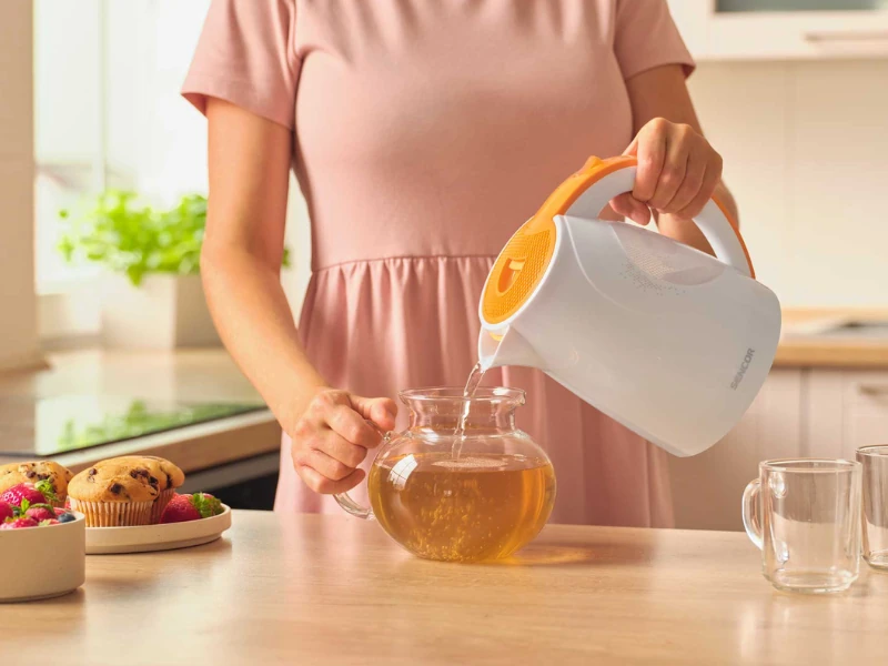 objem-1500-ml-rychlovarna-kanvica-Sencor_