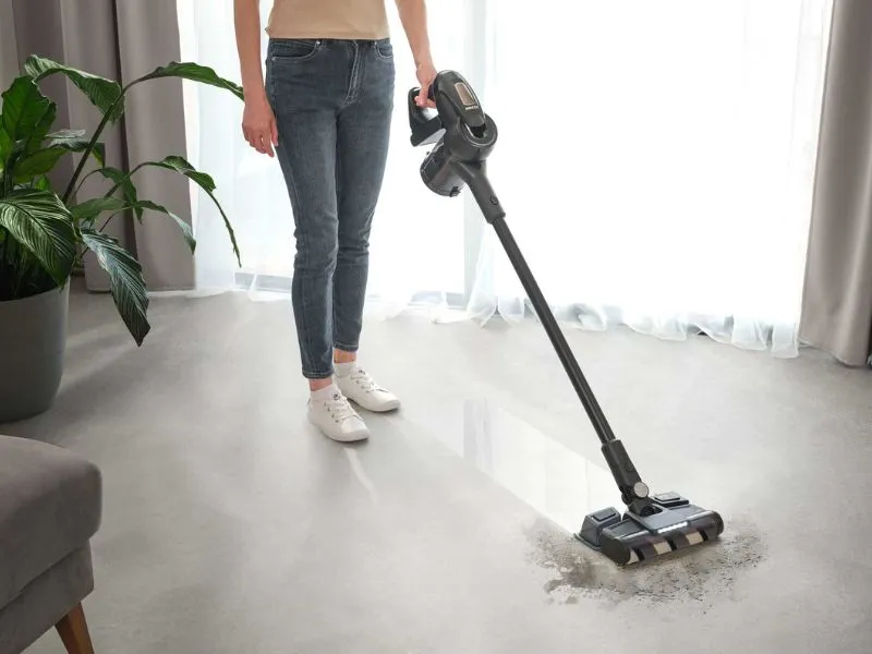 Vysáva a vytrie jedným ťahom